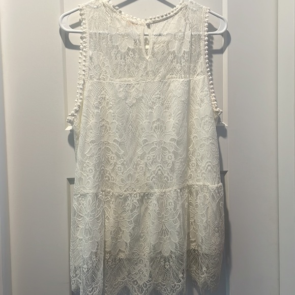 Lacey tank top - Picture 3 of 3